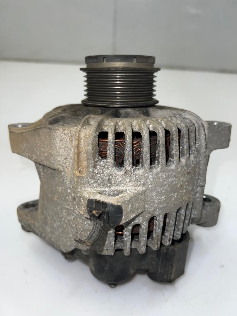 2011 - 2013 Hyundai Sonata 2.4L Alternator Assembly 110 Amp OEM 373002G150