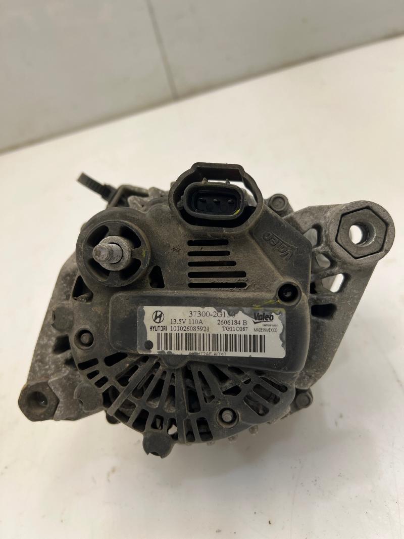 2011 - 2013 Hyundai Sonata 2.4L Alternator Assembly 110 Amp OEM 373002G150