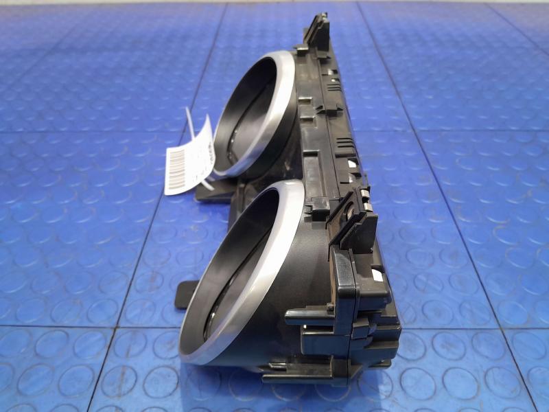 2017-2019 Jaguar XE Analog Instrument Cluster Speedometer OEM JX7310F844AA