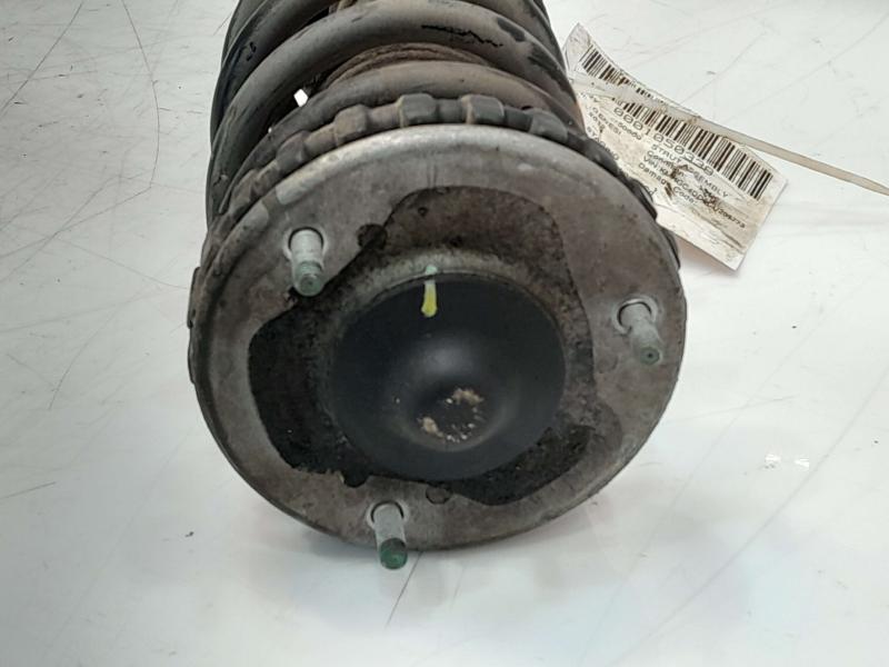 2012 Genesis Genesis Strut Assembly