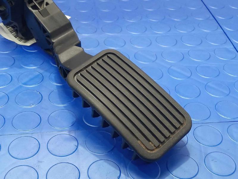 2013-2017 Honda Accord Accelerator Pedal Assembly Genuine OEM 17800-T2A-A01