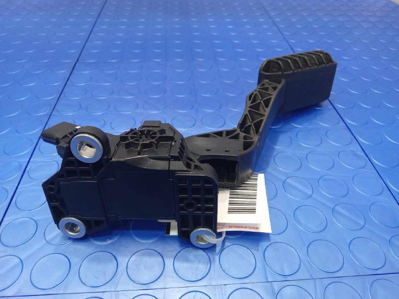 2013-2017 Honda Accord Accelerator Pedal Assembly Genuine OEM 17800-T2A-A01