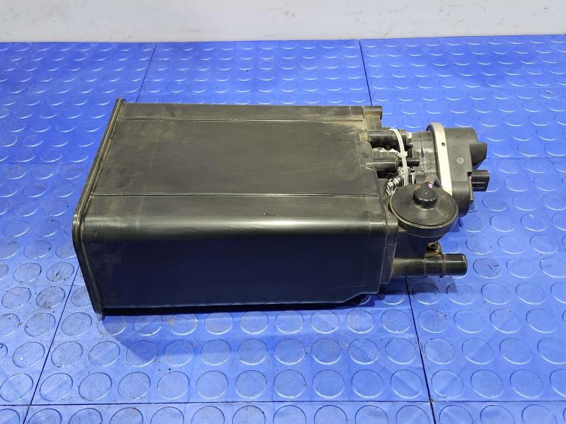 2008 Lexus LS 460 Evaporator Canister