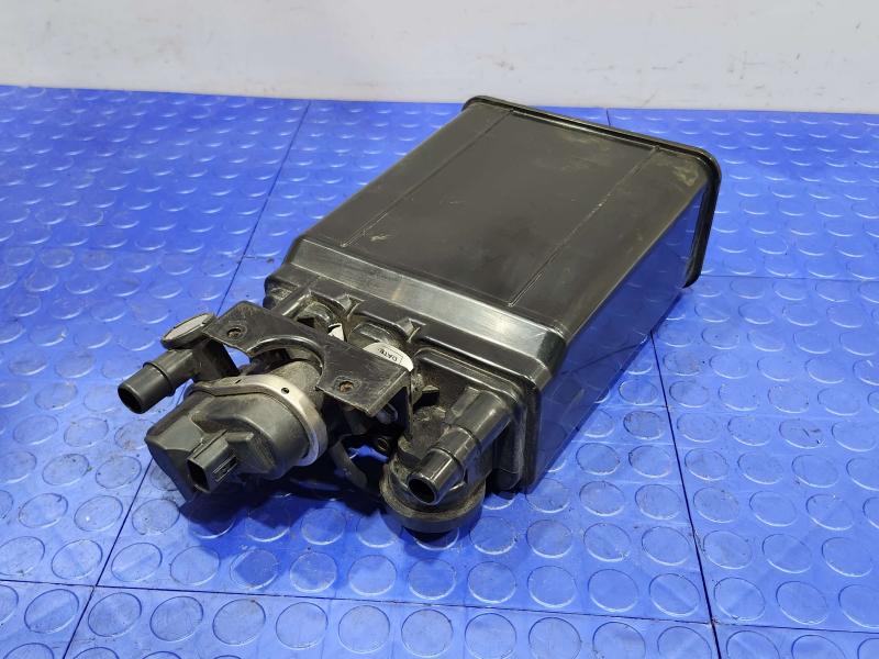 2008 Lexus LS 460 Evaporator Canister