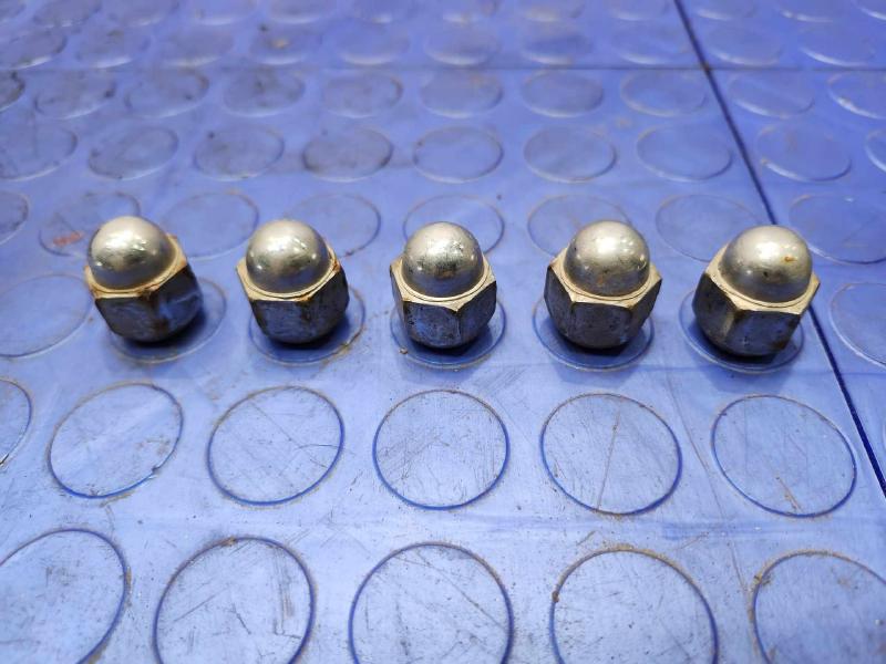 2015 Subaru Legacy Lug Nuts