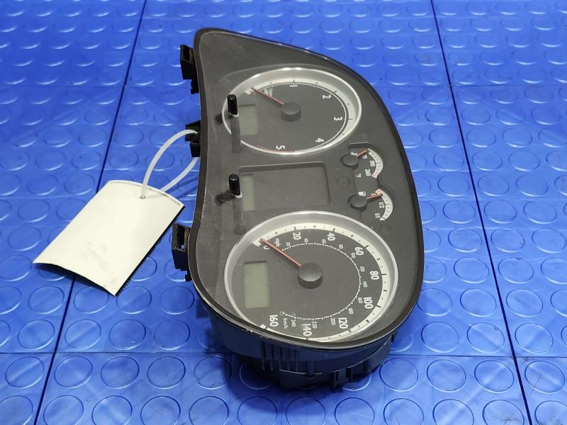 2005 Volkswagen Jetta Speedometer