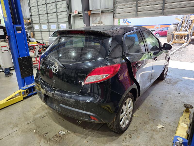 2013 Mazda Mazda2 Center Pillar