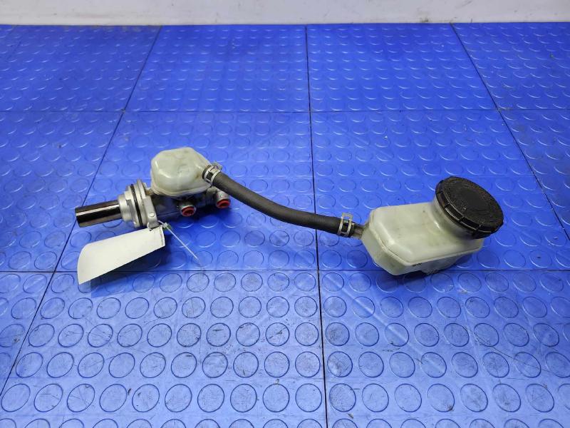 2013-2018 Acura RDX Brake Master Cylinder Assembly Genuine OEM 46100TX4A02