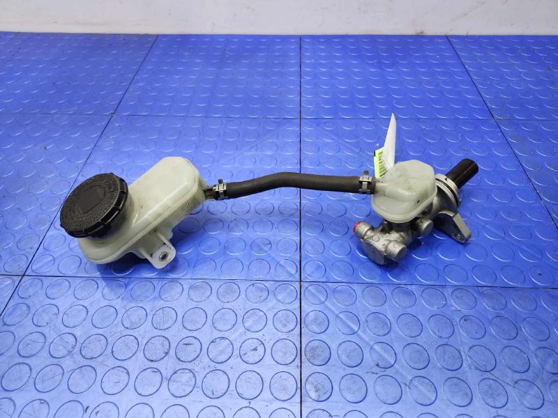 2013-2018 Acura RDX Brake Master Cylinder Assembly Genuine OEM 46100TX4A02