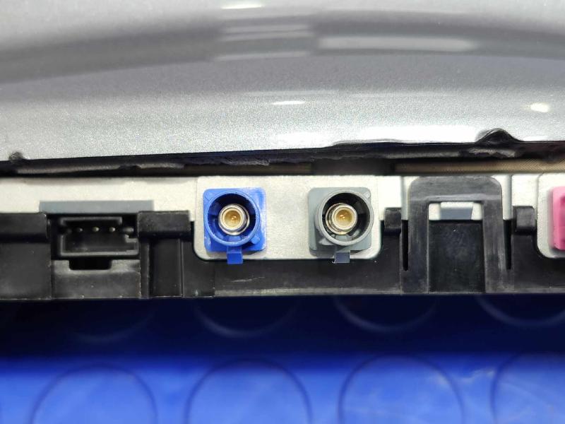 2017-2025 Volvo S90 V90 Radio Antenna Assembly Gray 714 Genuine OEM 31438105