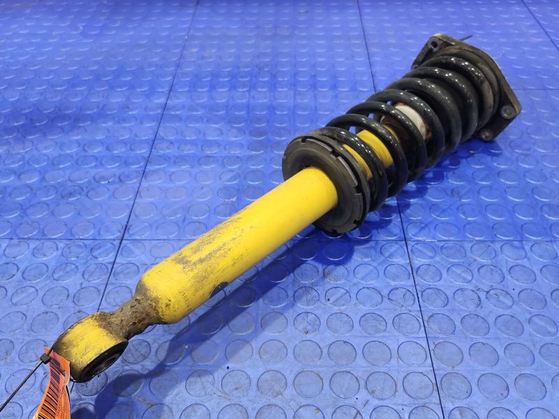 2011 Maserati Quattroporte Strut Assembly