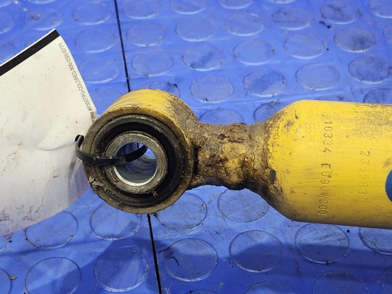 2011 Maserati Quattroporte Strut Assembly