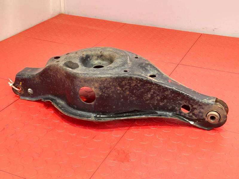 2010 Nissan Murano Lower Control Arm Rr