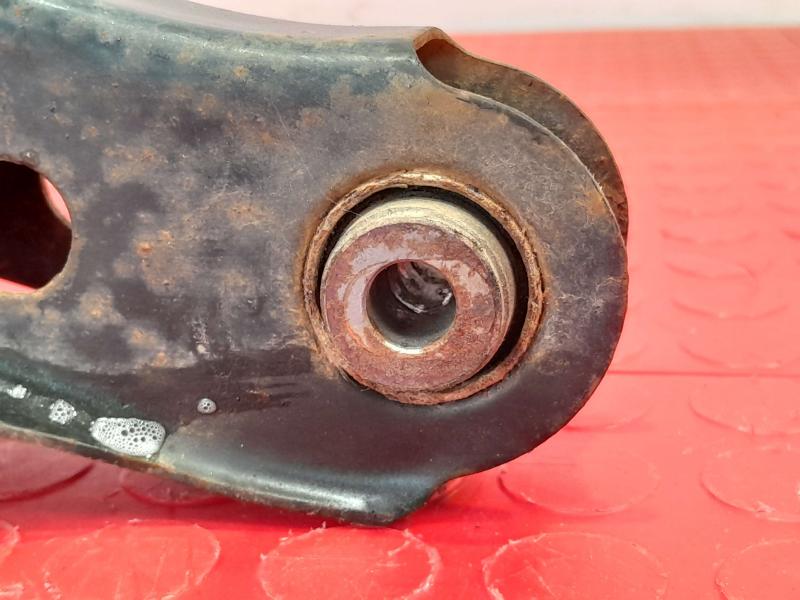 2010 Nissan Murano Lower Control Arm Rr