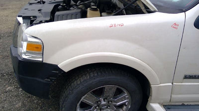2007 Ford Expedition Fender