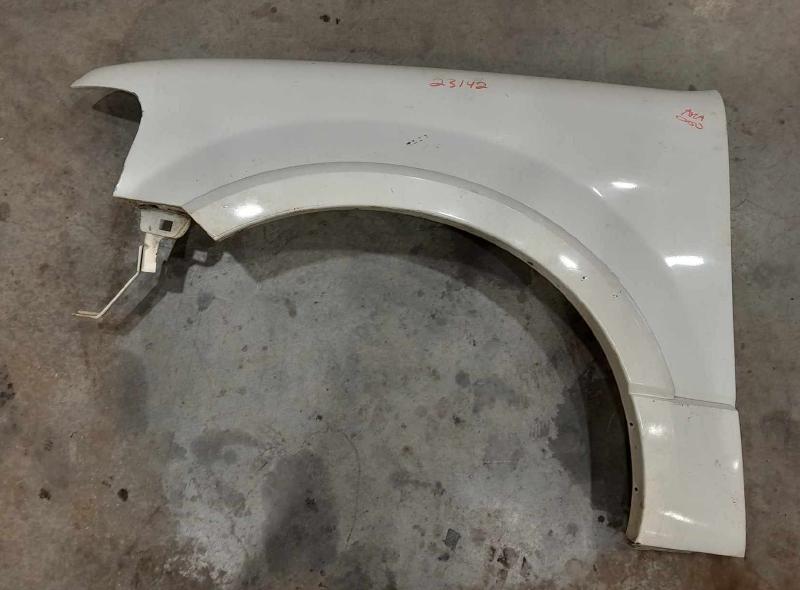2007 Ford Expedition Fender