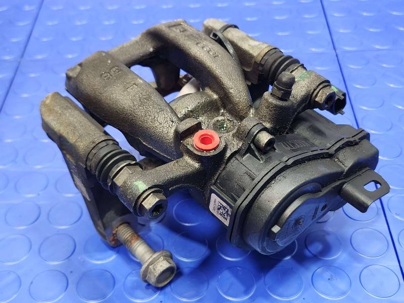 2018 Chevrolet Malibu Caliper