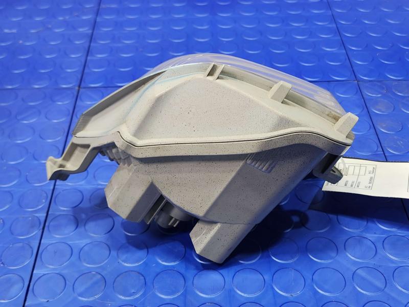 2015 Toyota Prius Fog/Mark/Park/Turn Light/Lamp