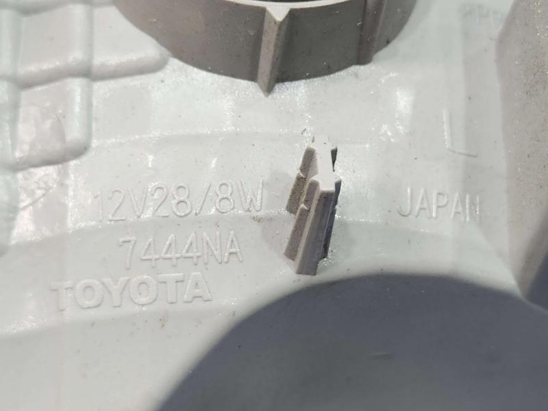 2015 Toyota Prius Fog/Mark/Park/Turn Light/Lamp