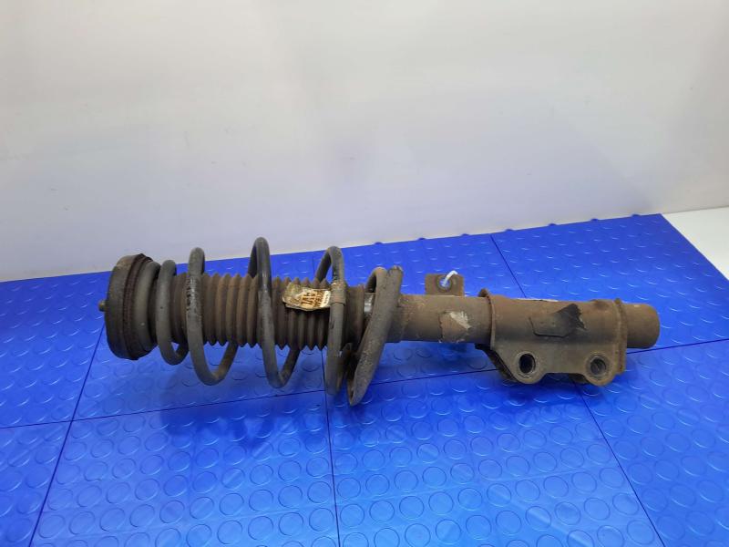 2010 Chevrolet Camaro Strut Assembly
