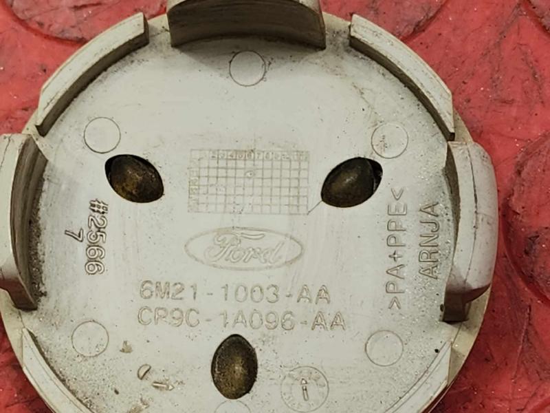 2014 Ford Fusion Center Cap