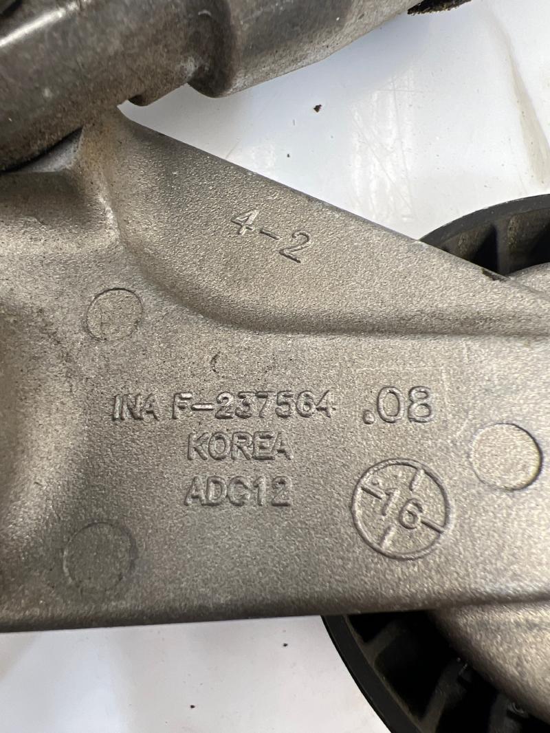 2017 Kia Sorento Engine Belt Tensioner