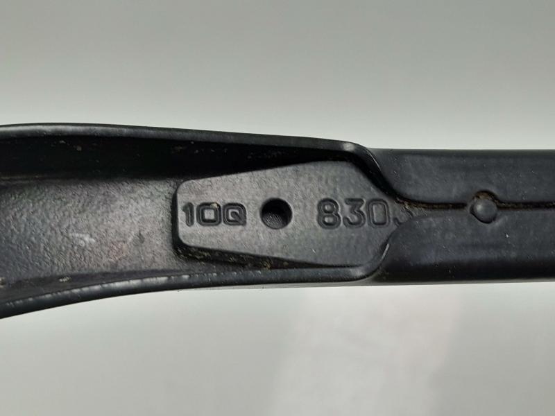 2013-2019 Cadillac ATS Windshield Wiper Arm LH Driver Side OEM 22905711