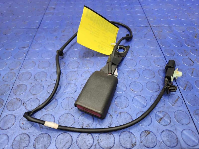 2017 Mitsubishi Outlander Front Seat Belt