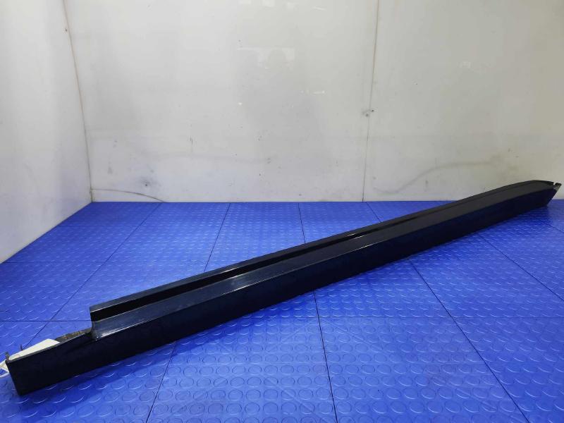 2018 Subaru Legacy Rocker Moulding