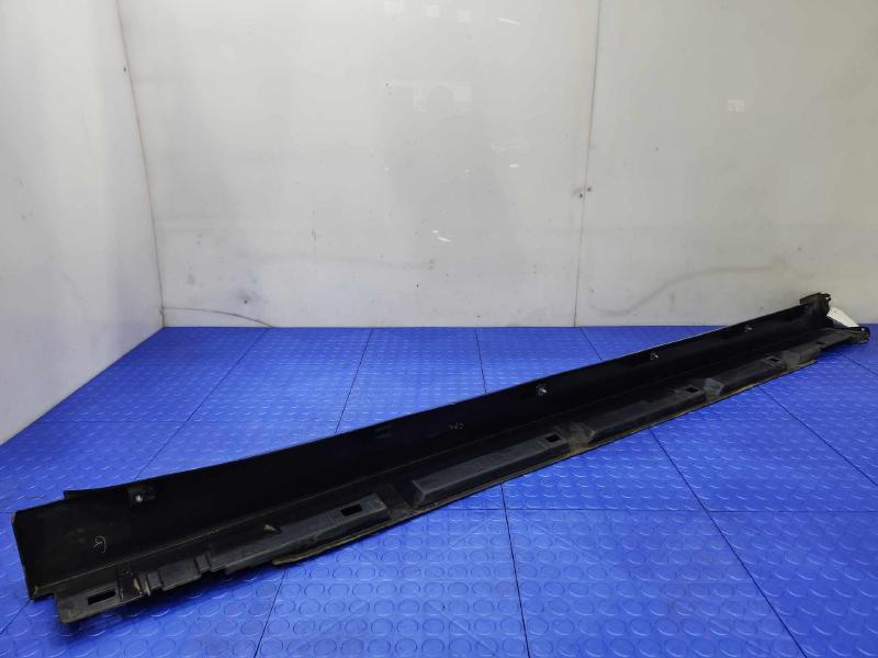 2018 Subaru Legacy Rocker Moulding