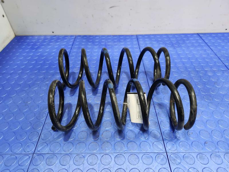 2014 Nissan Maxima Coil/Air Spring