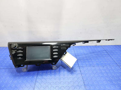 2019-2020 Toyota Camry Radio Receiver Display Screen Assembly OEM 86140-06410