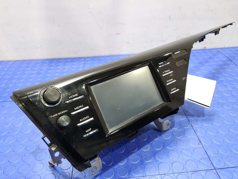2019-2020 Toyota Camry Radio Receiver Display Screen Assembly OEM 86140-06410