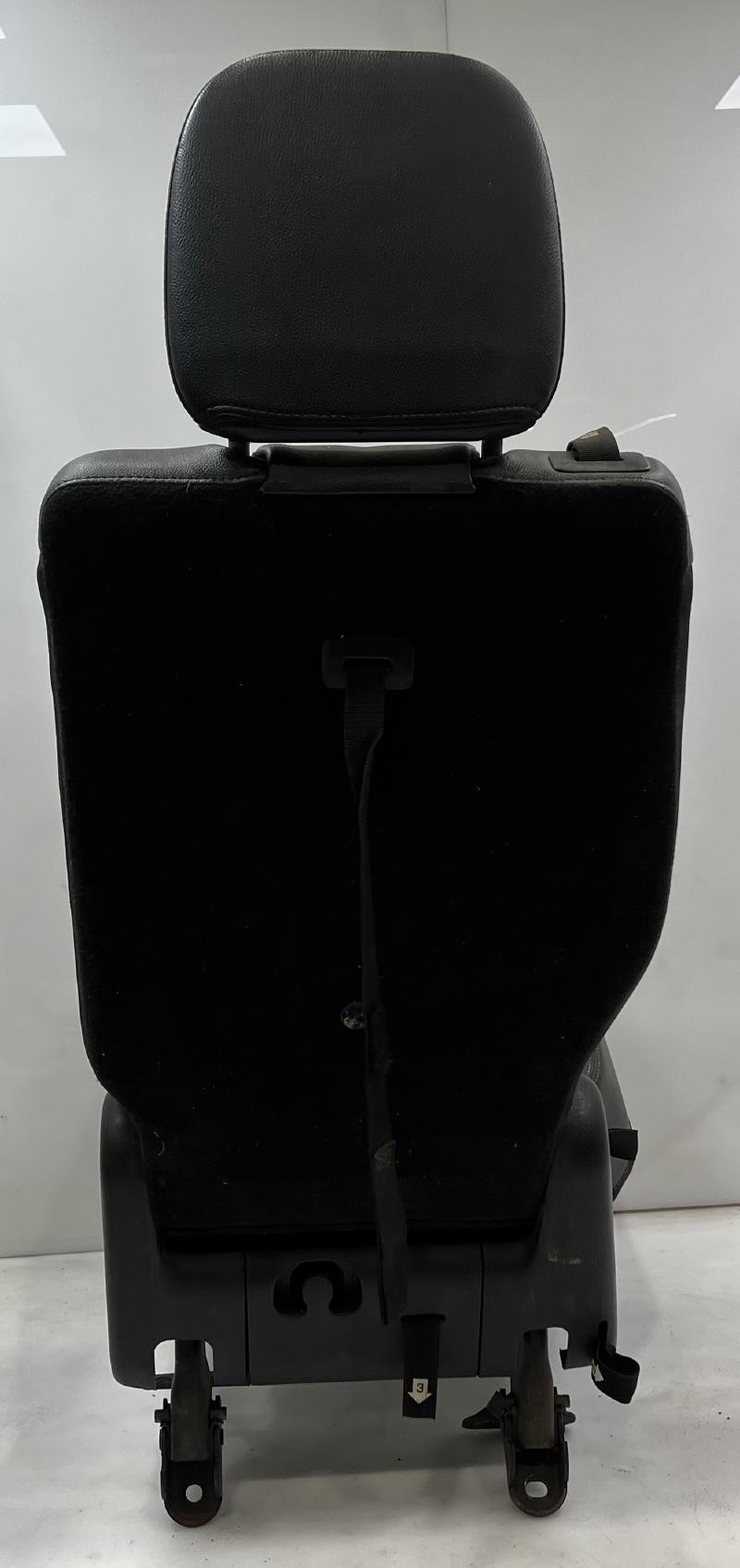 2013 Chrysler Town & Country Back Seat (3Rd Row)