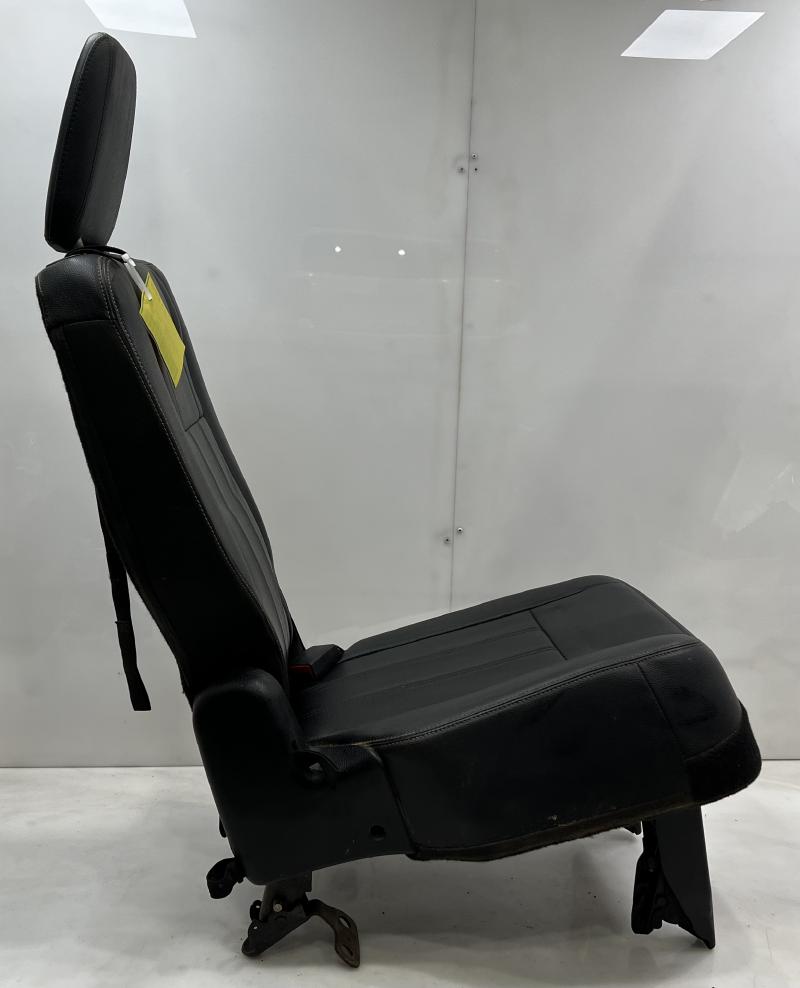 2013 Chrysler Town & Country Back Seat (3Rd Row)