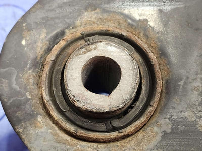 2014 Dodge Journey Lower Control Arm Rr
