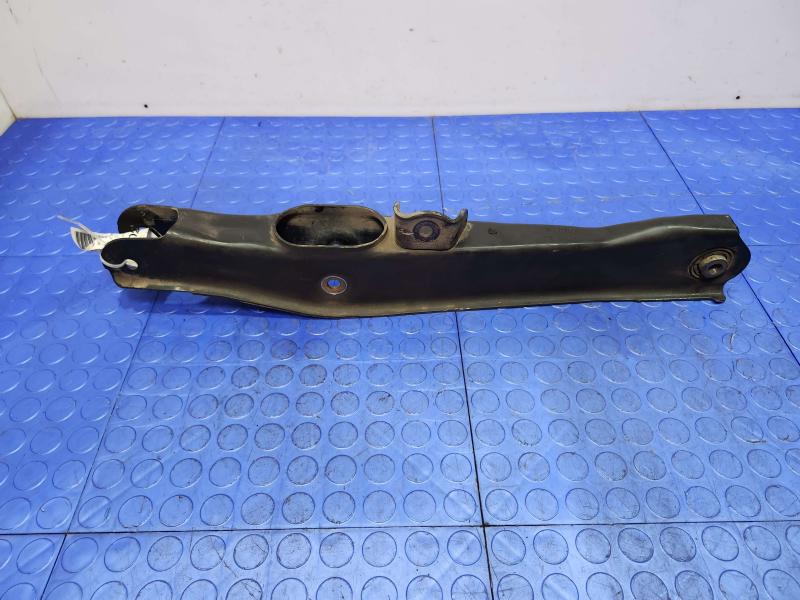 2014 Dodge Journey Lower Control Arm Rr