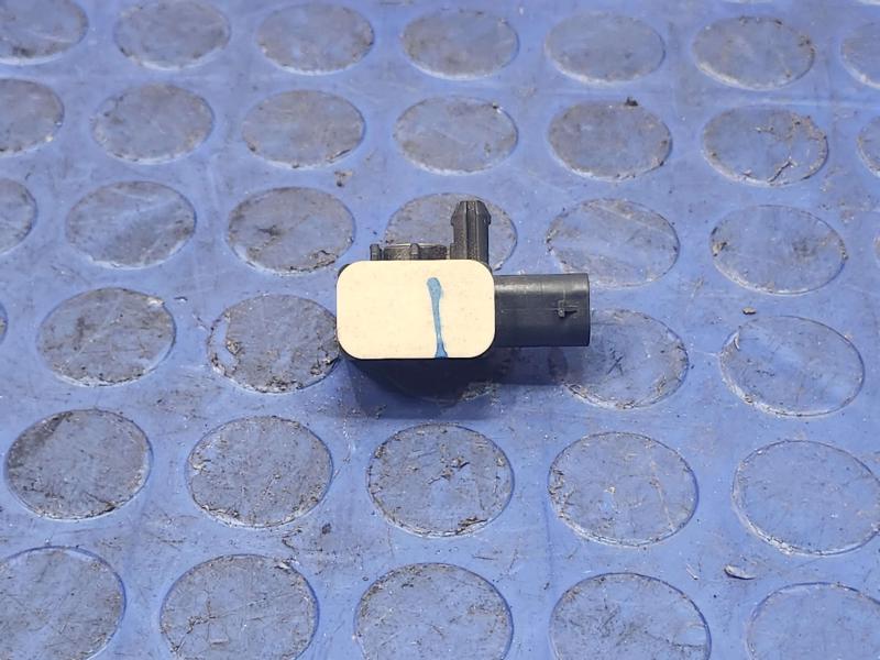 2011-2020 Dodge Durango Crash Impact Sensor Genuine OEM Part 56054085AA