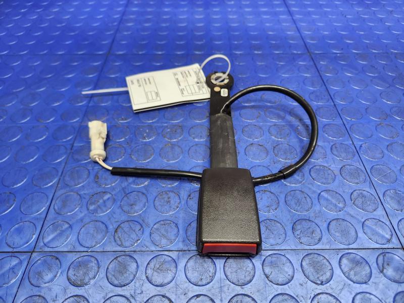 2011 Ford Edge Front Seat Belt