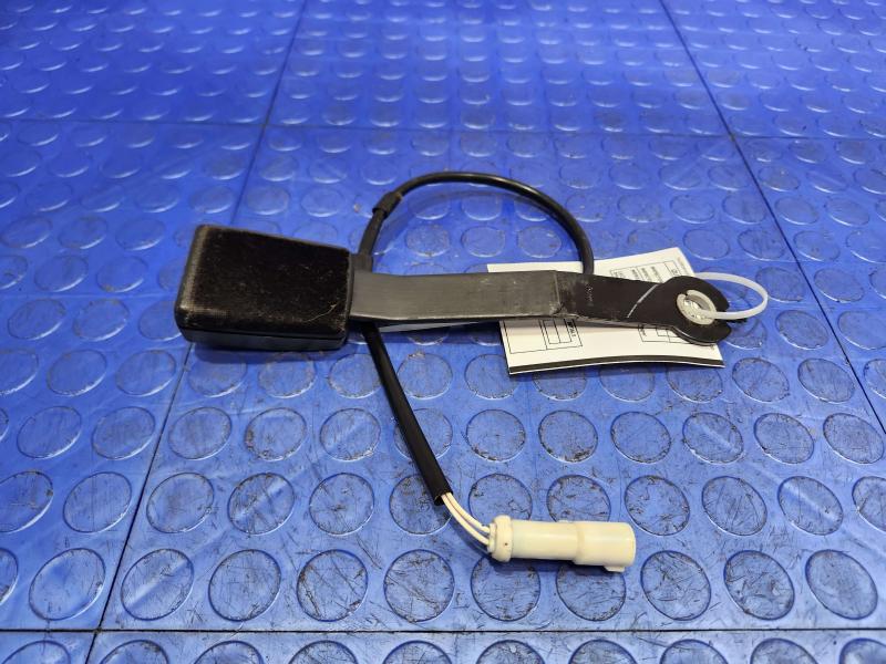 2011 Ford Edge Front Seat Belt