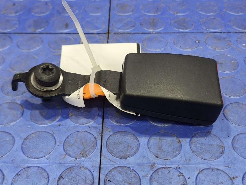 2016 Ford Edge Rear Seat Belt