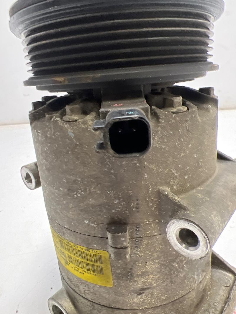 2013 - 2016 Ford Escape 1.6L AC Compressor Assembly OEM CV6Z19703M