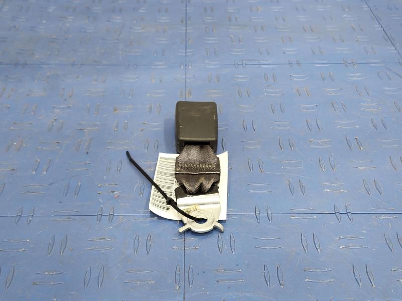 2015 Chevrolet Tahoe Rear Seat Belt