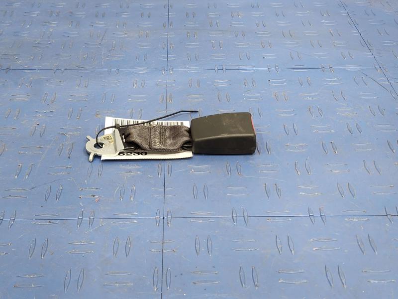 2015 Chevrolet Tahoe Rear Seat Belt