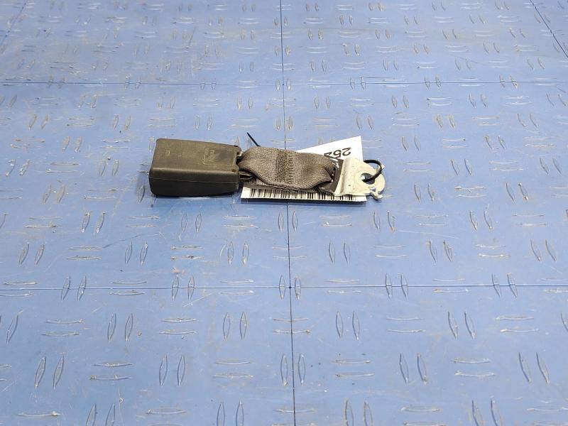2015 Chevrolet Tahoe Rear Seat Belt