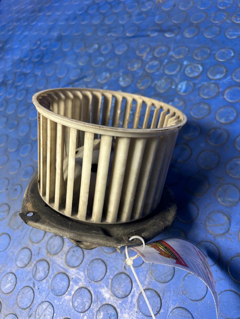 1982 - 1991 Chevrolet S10 Heater AC Blower Motor Integral AC OEM 22098844