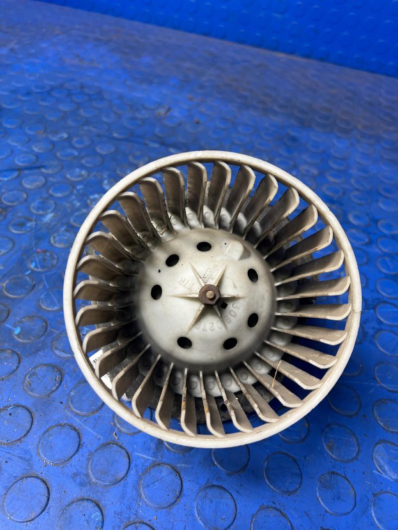 1982 - 1991 Chevrolet S10 Heater AC Blower Motor Integral AC OEM 22098844
