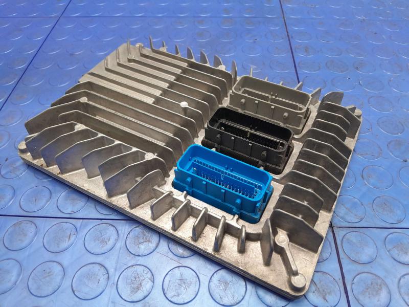 2015 Buick Regal Engine/Motor Brain Box