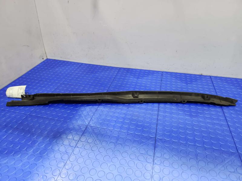 2008 Lexus LS 460 Fender Moulding