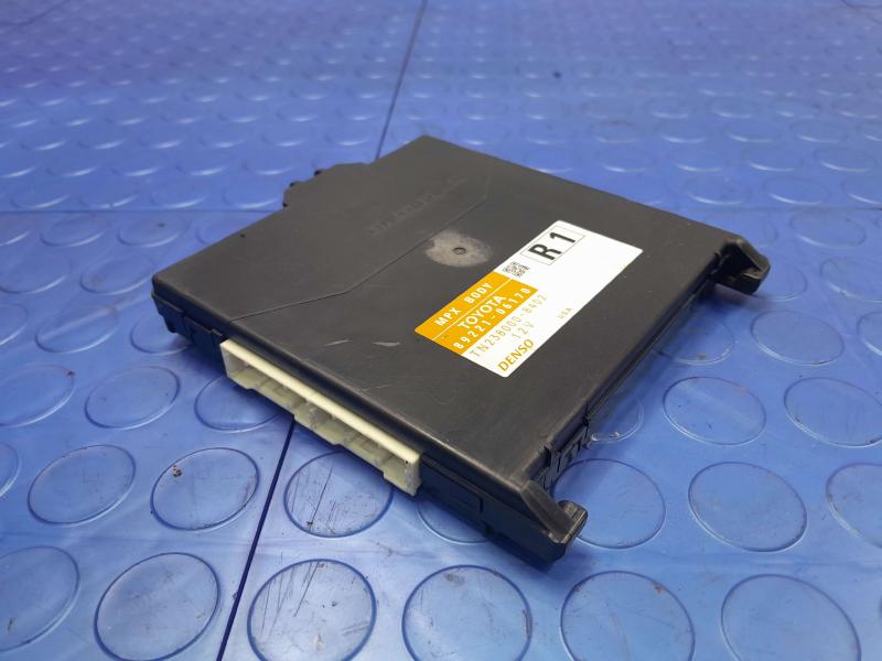 2012 Toyota Camry Multiplex Network Body Control Module Genuine OEM 8922106170